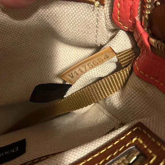 Dooney & Bourke Coral Pebble Grain Domed Satchel Purse Crossbody NWOT - Picture 10 of 15